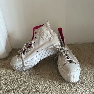 Platform beige converse